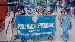 500 women and men walked in the streets of Dhaka for solidarity